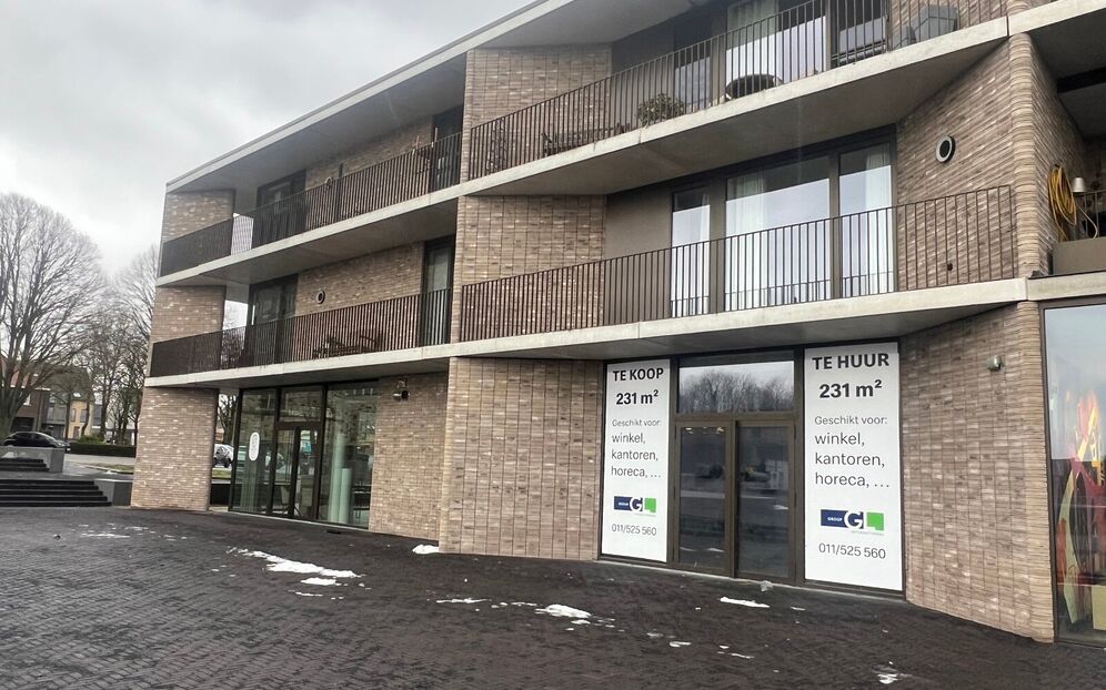 Individual shop for rent in As