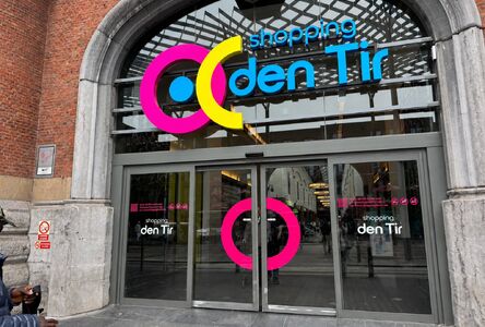 Shopping center for rent in Antwerpen